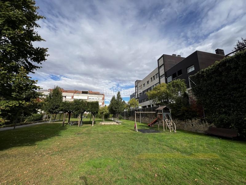 Foto f2b7bb4c-ee06-4ba6-90cf-535a87af7b05. Rent flat in calle hiedra 182 in el soto de La Moraleja La Moraleja