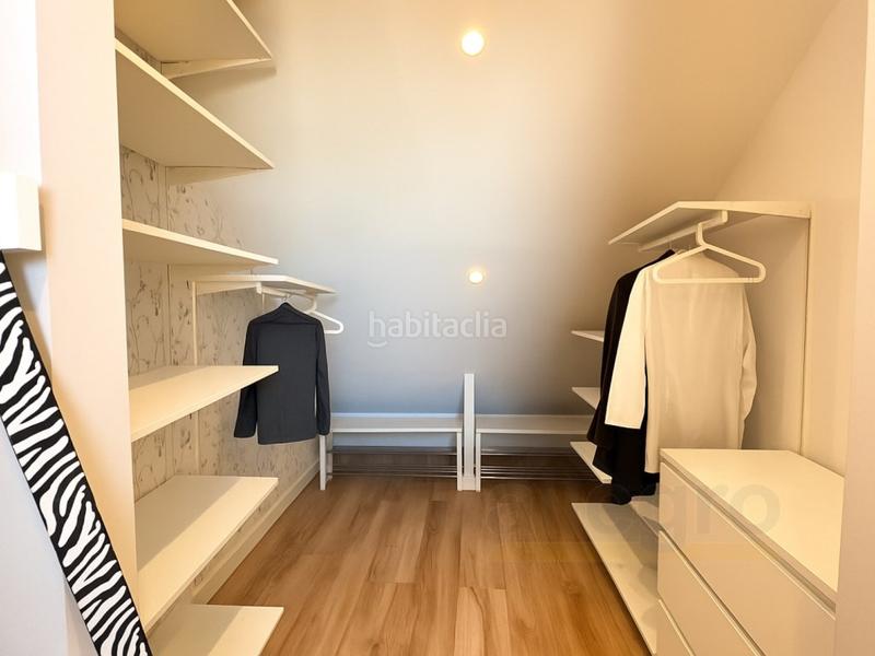 Foto 0a4c9b01-7118-48d1-869c-c76c961ce36a. Casa a schiera con parcheggio in Los Satélites-Roza Martín Majadahonda