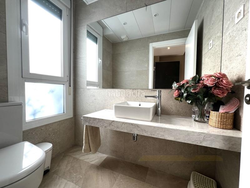 Foto 4bb282b7-5230-4ad7-86be-d3e9b0e10eff. Casa a schiera con parcheggio in Los Satélites-Roza Martín Majadahonda