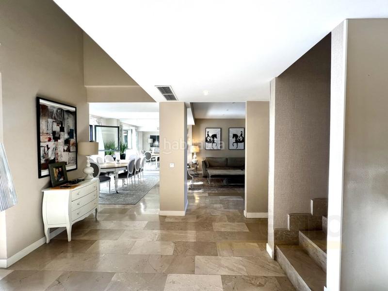 Foto 946473d9-626b-48d1-b465-dfc28c369a3a. Casa a schiera con parcheggio in Los Satélites-Roza Martín Majadahonda