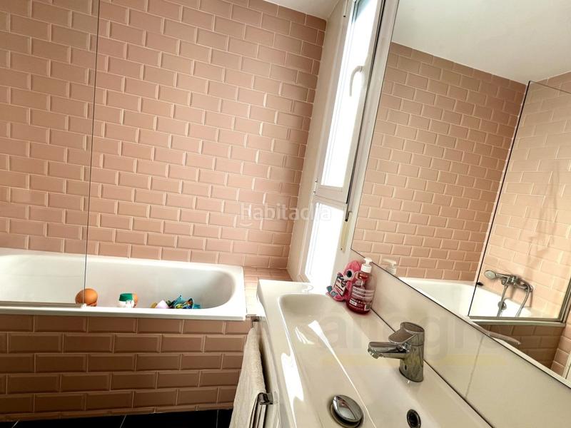 Foto a6e0daae-3f8c-4e5a-800a-7f76bdcddec3. Casa a schiera con parcheggio in Los Satélites-Roza Martín Majadahonda