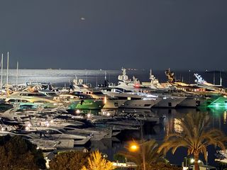 Pis a Marina Botafoc-Talamanca