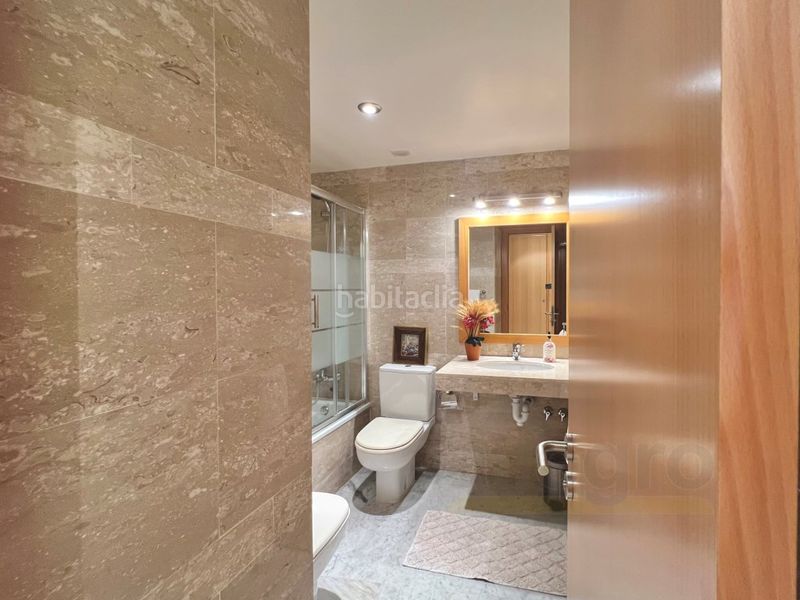 Foto 6b66f3db-3259-449c-bf28-7dbb1c0495b7. Flat with parking pool in Marina Botafoc-Talamanca Ibiza
