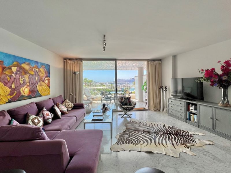 Foto 862633ce-c719-4826-a1ca-40f42560a0c2. Flat with parking pool in Marina Botafoc-Talamanca Ibiza