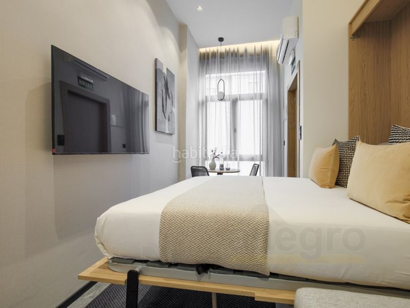 Foto bef584d1-62c3-47b6-a9dd-6980f1bf92c0. Local comercial a Palos de Moguer Madrid