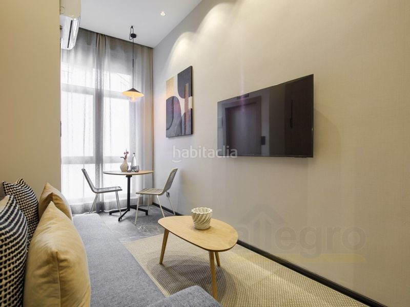 Foto cd91533a-8830-42bc-bdd6-2c0d5a1ddc21. Local comercial a Palos de Moguer Madrid