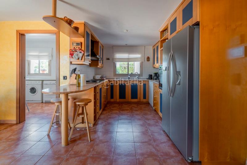 Foto d9e45a29-973d-4b34-b127-455f9e781bff. Chalet mit heizung parking pool in Búger