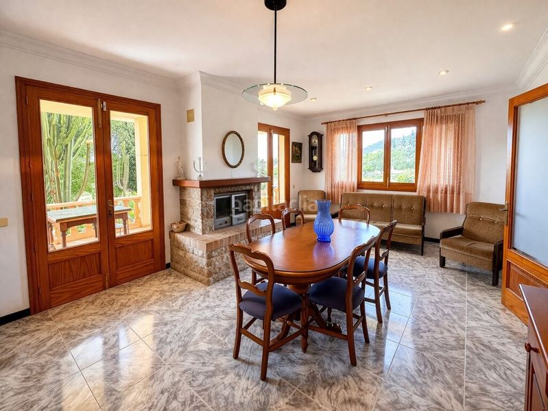 Foto f65269f4-8de1-4d0d-a915-bc815e436525. Masia a Lloseta