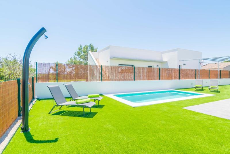 Foto 5a02a701-2e48-49bc-b9da-b5645cb882fe. Alquiler chalet  en alquiler en playas en Muro