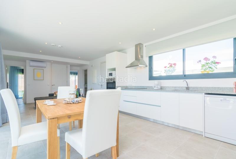 Foto 9d97db1a-0e44-4f47-b847-fe0d994d9d1d. Alquiler chalet  en alquiler en playas en Muro