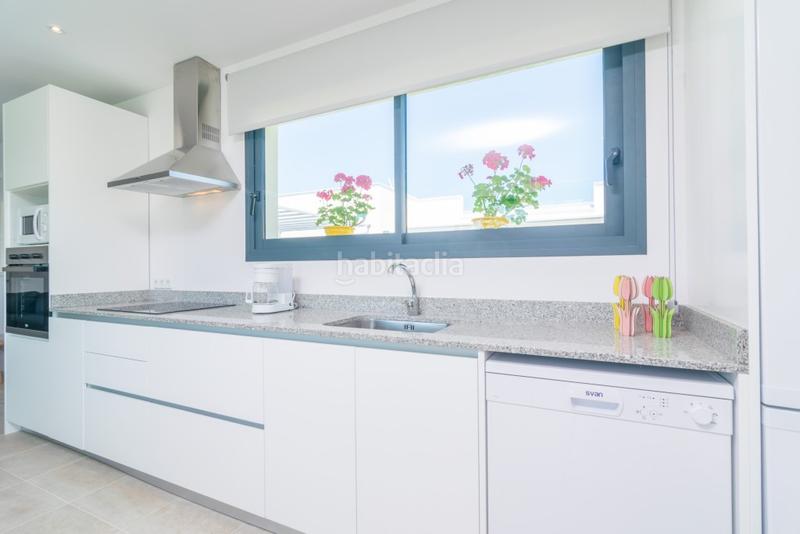 Foto e3dae1b2-ee19-429c-83ae-cd91ba8c6799. Alquiler chalet  en alquiler en playas en Muro