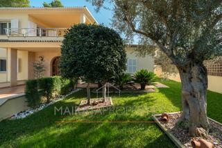 Chalet in Can Picafort. Chalet con piscina y licencia vacacional en can picafort.