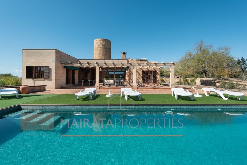 Foto 6765367f-3876-485b-8627-050e4b1ca22d. Masia amb aparcament piscina a Felanitx poble Felanitx