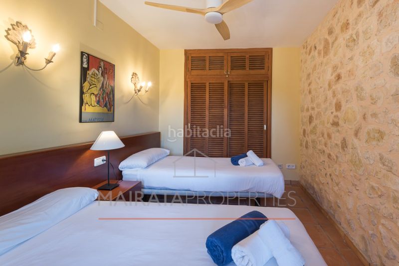 Foto 0aee92f6-ef9c-4b9b-9261-cc333b4863af. Masia amb aparcament piscina a Felanitx poble Felanitx