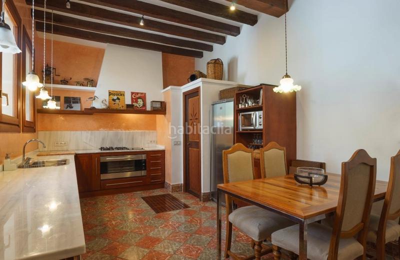 Foto 4ede4f38-fb67-479e-9db1-e5921b26723b. Masía casa adosada de lujo en el corazón histórico en venta en Pollença