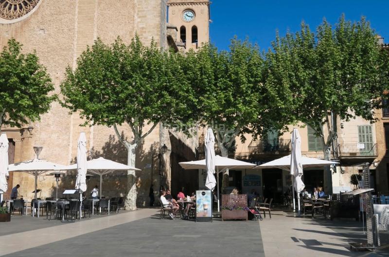 Foto f36d197d-d09d-476d-9963-944f823934c2. Masía casa adosada de lujo en el corazón histórico en venta en Pollença