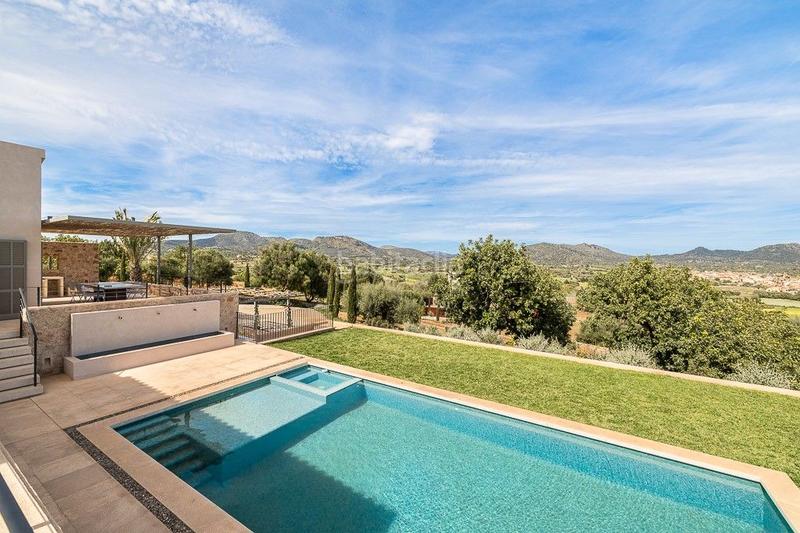 Foto c90d77a0-b501-4273-b49c-9452ec3b8f40. Country house with parking in Sant Llorenç des Cardassar