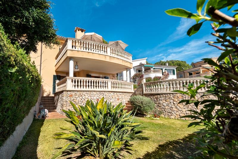 Foto 67c221f3-a645-42ff-bb71-ac1862d2213e. Chalet avec chauffage parking piscine dans port d´Alcúdia-platja dálcúdia Alcúdia