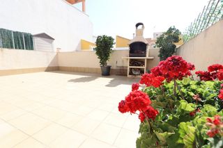 Casa en Formentera del Segura. Bungalow en planta alta con solarium privado