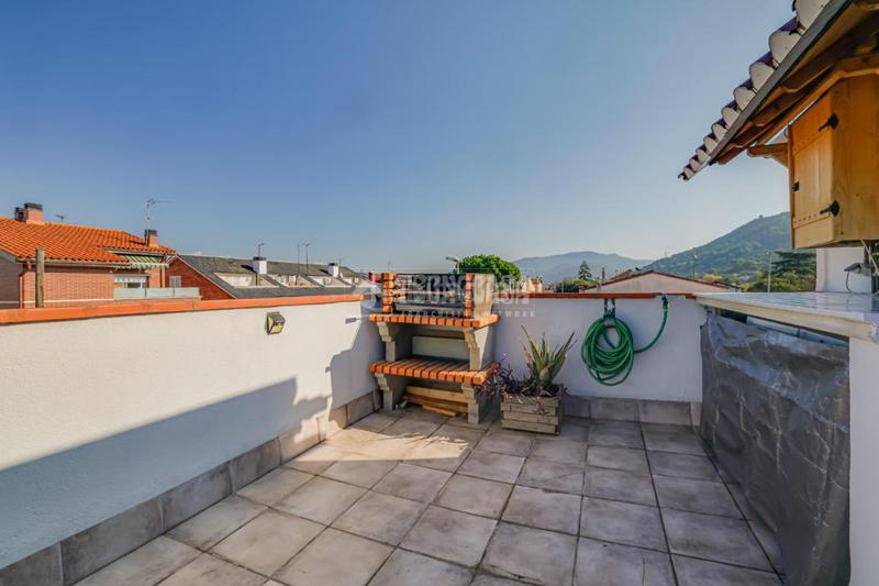 Foto ad0f9901-9725-4ea3-8325-a8f18eed3499. Pis amb calefacció a Santa Maria-Terra Nostra Montcada i Reixac