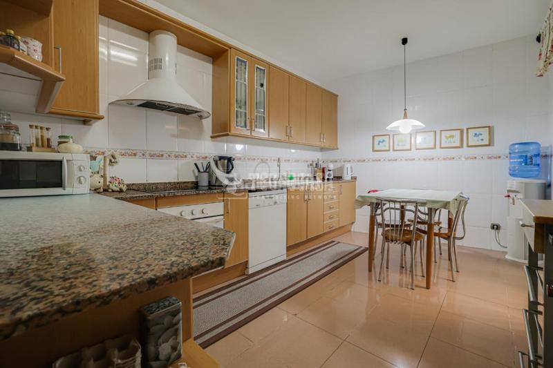 Foto 2e589227-c679-418c-bdee-d401e07db475. Casa pareada casa en venta en Mas Rampinyo - Montcada Nova - Carrerada Montcada i Reixac