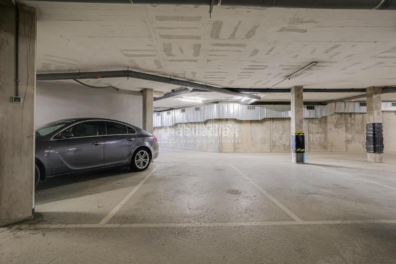 Foto 139bf5c9-15d5-47ed-98db-015936ddd80e. Appartement avec parking dans Col·legis Nous Mollet del Vallès