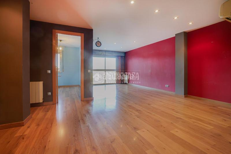 Foto 1cd45347-48ee-404d-b33f-25b67344cdf8. Appartement avec parking dans Col·legis Nous Mollet del Vallès