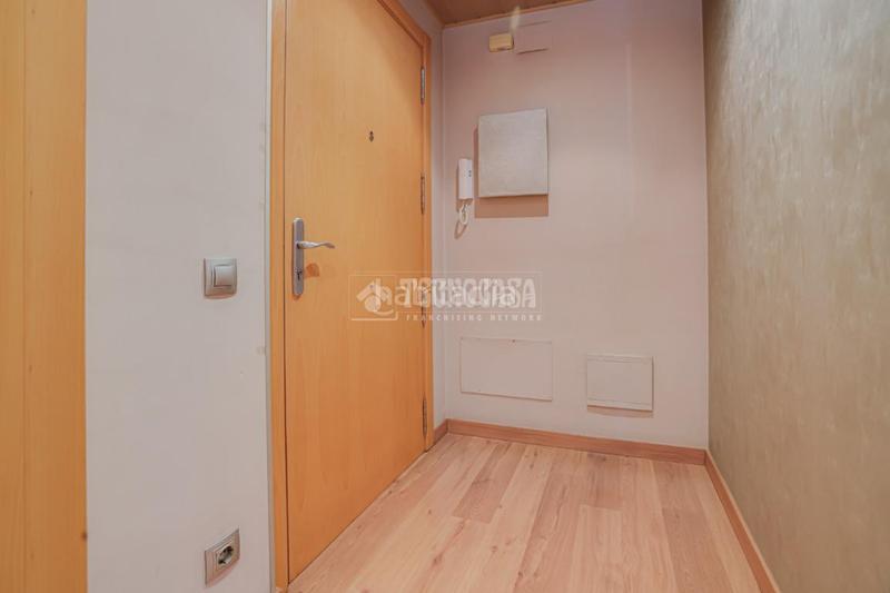 Foto 498b8c46-372c-4176-af98-306565e51fe8. Appartement avec parking dans Col·legis Nous Mollet del Vallès