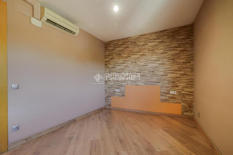 Foto 76256567-88a2-4359-8a89-4b01081b7f89. Appartement avec parking dans Col·legis Nous Mollet del Vallès