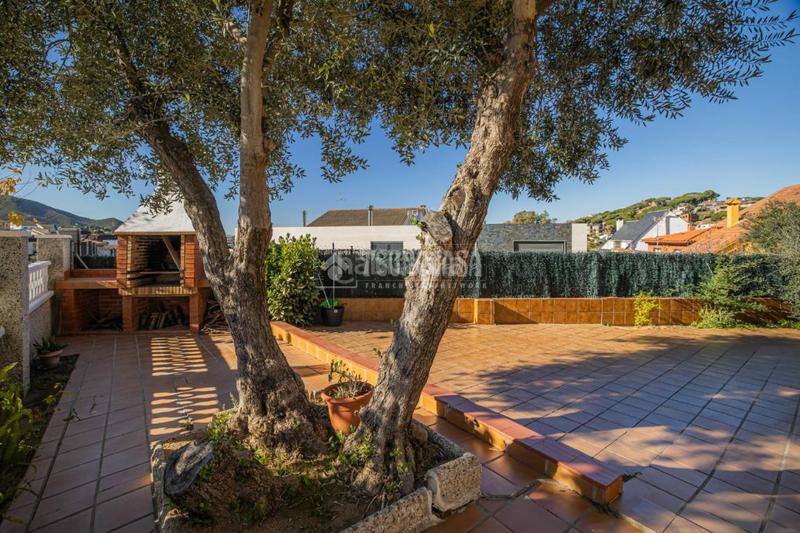 Foto 74e5b5fb-4733-4f00-b7e0-8dcfbbcc354d. Maison avec chauffage parking dans Sant Fost de Campsentelles