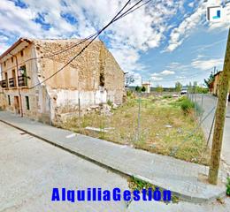 Terreny residencial a Tamajón. Extraordinaria parcela de esquina urbana en tamajón