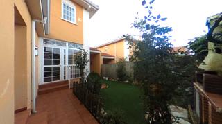 Chalet à Torrejón del Rey. Unifamiliar pareado