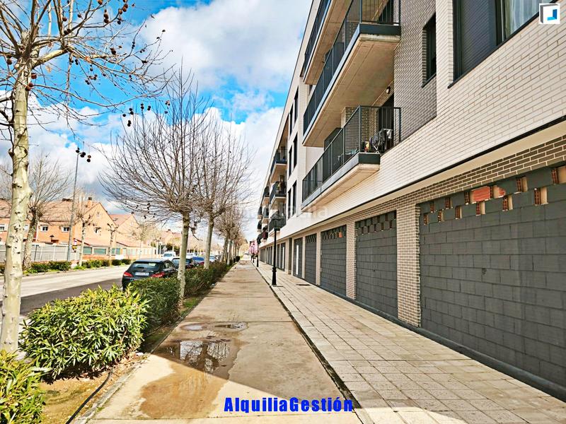 Foto dd0ffcad-31ea-486a-8bdc-0abfdc4c1110. Rent business premise in Alovera