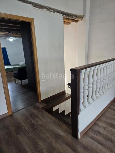 Foto 6c934368-7cbe-4c26-9f90-4f1f4217950a. Casa adossada amb xemeneia calefacció a Utande