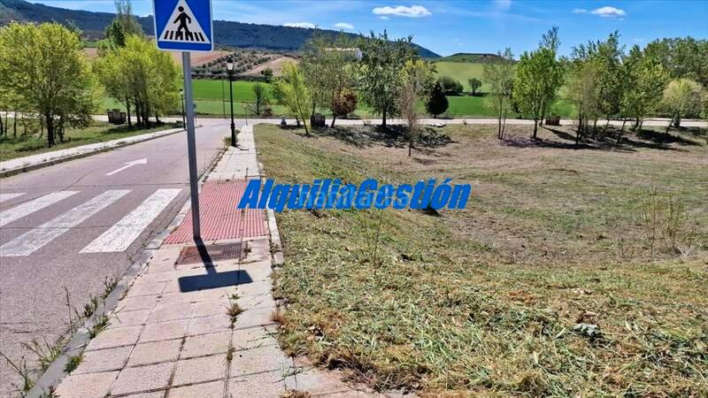 Foto 1ff51563-931c-4922-b270-334fa000b148. Terreny residencial a Tórtola de Henares