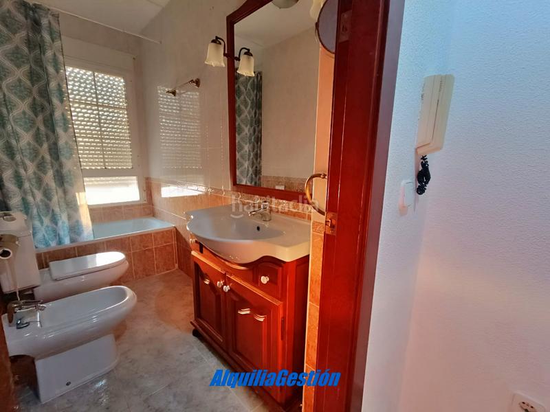 Foto eeb9870d-7d5b-4e05-b03c-f60d86ec9a4f. Maison jumelée avec chauffage dans Alovera