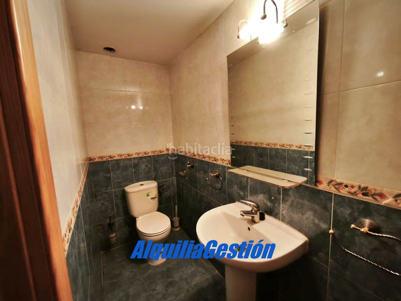 Foto 072409f5-dc2e-40ee-a3bd-b5e9b414bec0. Piso duplex en el centro en Alovera