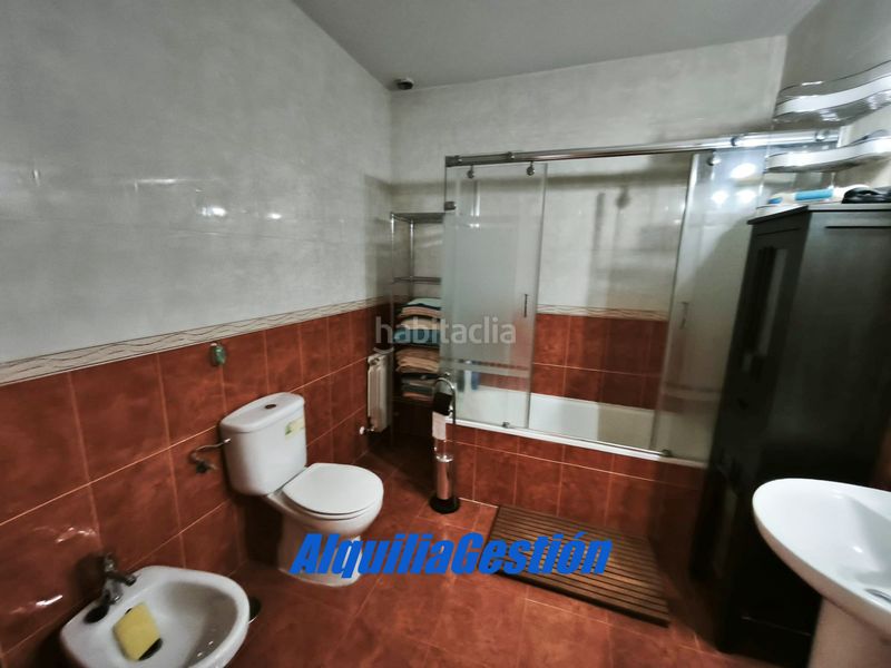 Foto 292e0126-ee10-43d7-b141-78482917b864. Piso duplex en el centro en Alovera