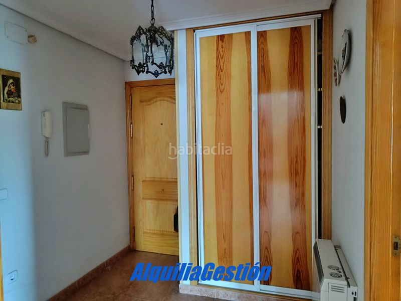 Foto f7e12133-112f-446a-a0ab-7d3122f60c68. Pis a calle cañada real 1 a Alovera