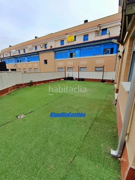Foto 28a7544f-e841-4c2b-9361-a3e3086d02a7. Pis amb calefacció aparcament a Alovera