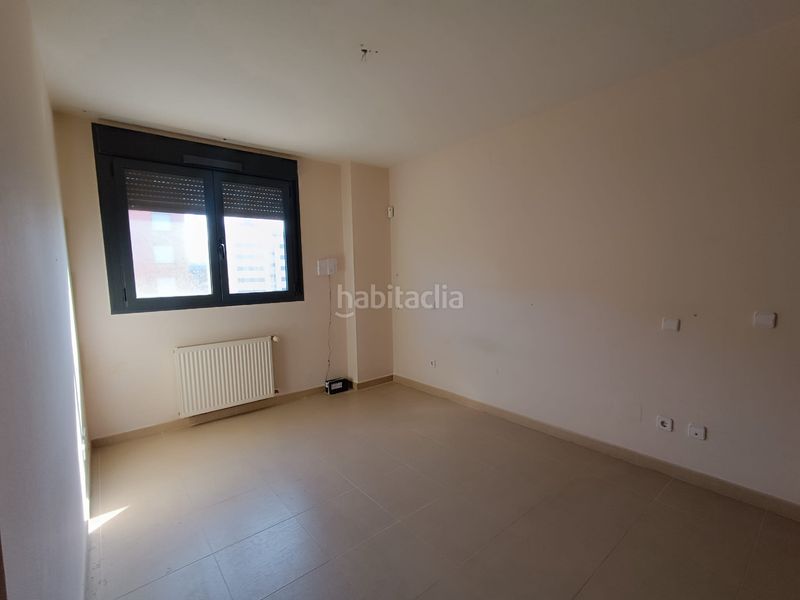 Foto fa37dab6-9c9e-465f-8c81-815b5885758a. Pis amb calefacció aparcament a Las Cañas Guadalajara