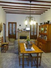 Maison à Pinoso. Se vende casa en pinoso