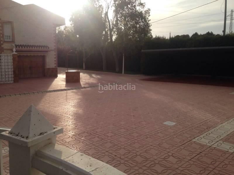 Foto 3ab99acf-1310-44cf-833c-481ca474d5df. Chalet con riscaldamento parcheggio piscina in Sax