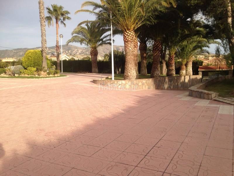 Foto dfce83c2-d367-4443-aaa2-aa237543b23a. Chalet con riscaldamento parcheggio piscina in Sax