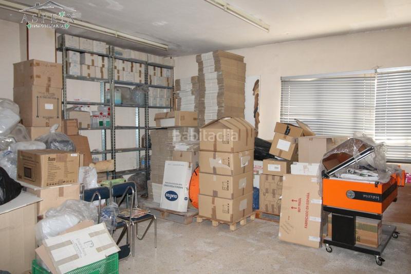 Foto cba91ccd-e8ca-4b75-89c7-235dd56aa667. Fabrikhalle in Monòver