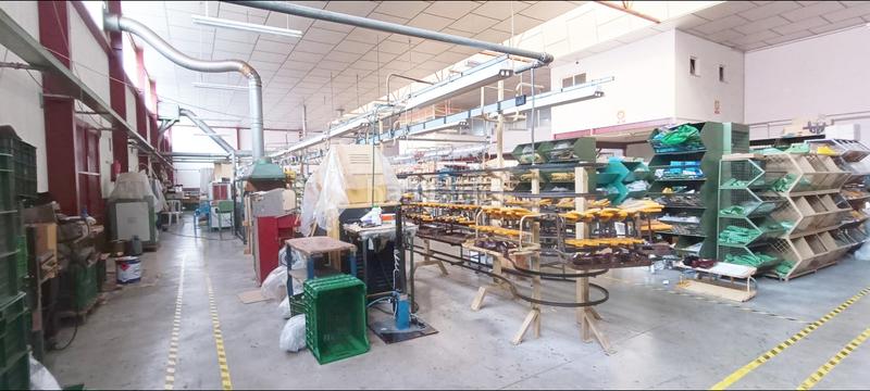 Foto 0e6fcccf-75db-4f9e-855b-388cfec8404a. Nau industrial a Monòver