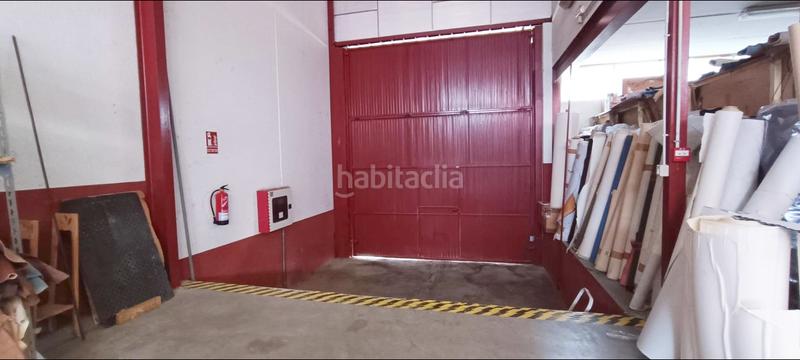 Foto ba5995ca-9143-46e4-a77c-4b9f0d26cedb. Nau industrial a Monòver