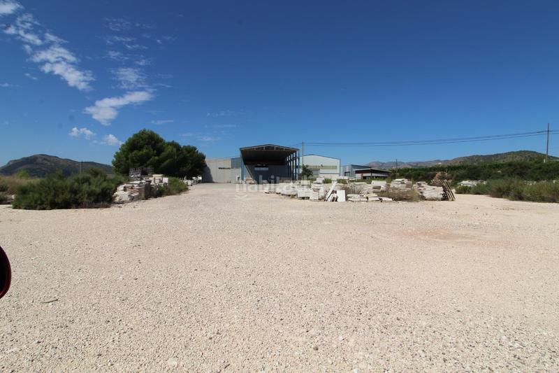 Foto 9fe9fdf4-e7e0-4a76-a25a-3017ca3999fe. Capannone industriale in Romana (la)