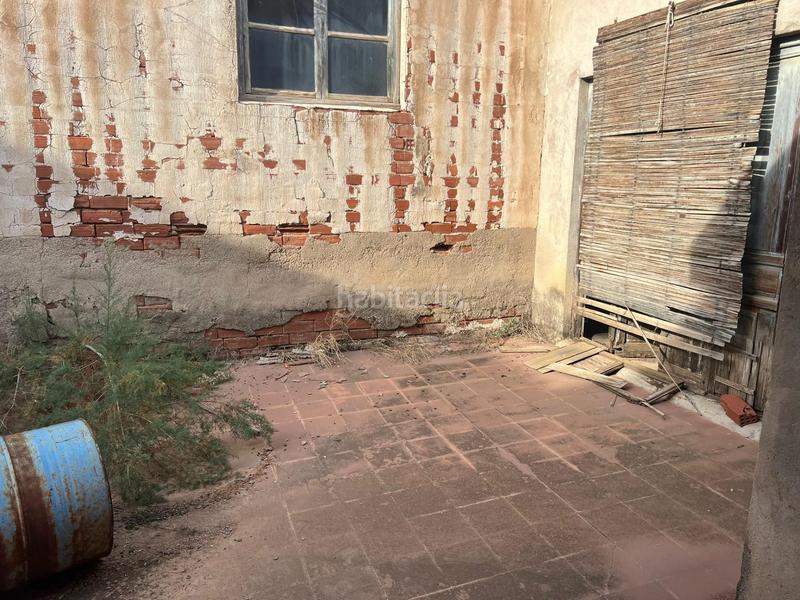 Foto c8637d6b-f676-474e-a6aa-7796af8cbdc3. Capannone industriale in Novelda