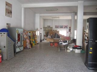 Local commercial à Novelda. Local comercial en novelda